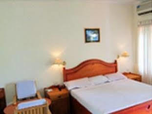 Lakshmi Hotel And Resorts Кумараком Экстерьер фото